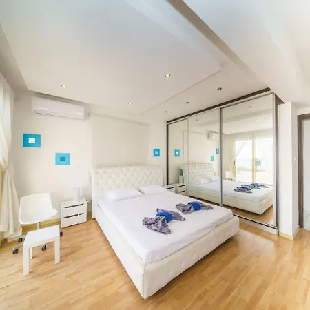 Ferienhaus Waves Mazotos